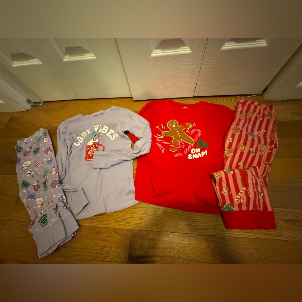 Girls Old Navy Christmas Pajamas Size XL (12)